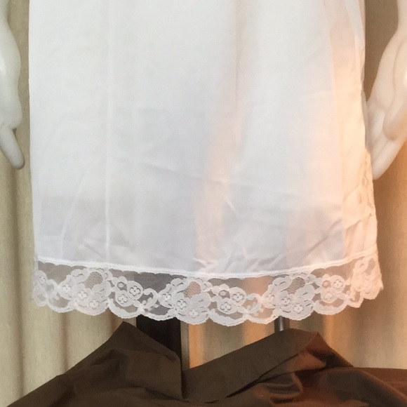 Vintage White nylon half slip.        S - Picture 2 of 5